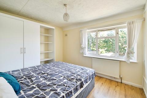 3 bedroom terraced house for sale, Maxey Road, Dagenham, Essex, RM9
