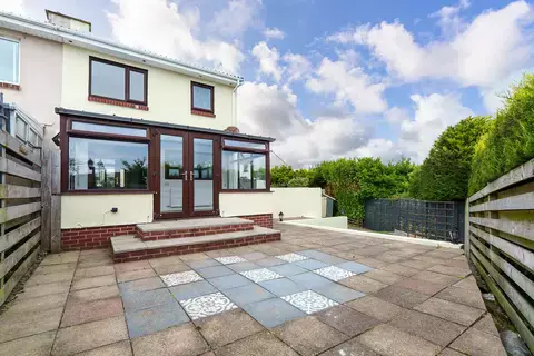 3 bedroom semi-detached house for sale – pohled 2