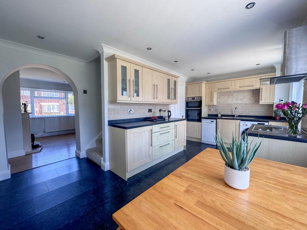 Martin Close, Patchway, Bristol, BS34 - View 6