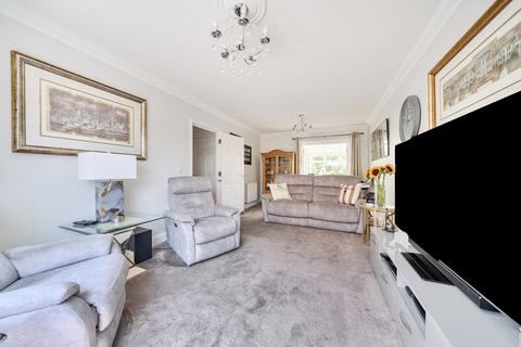 5 bedroom detached house for sale, Oldfield Drive, Wouldham, Rochester
