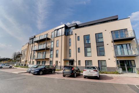 2 bed flat/apartment for rent in De Normanville Avenue, Leamington Spa, CV31 2SR