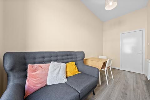 2 bedroom flat to rent, Willowbank Crescent, Glasgow, Glasgow City, G3