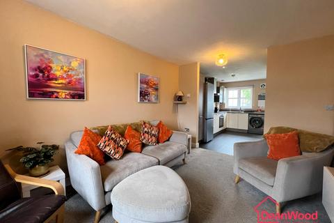 2 bedroom end of terrace house for sale - Bild 5