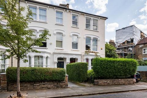 2 bedroom apartment for sale, Connaught Road, Stroud Green, N4