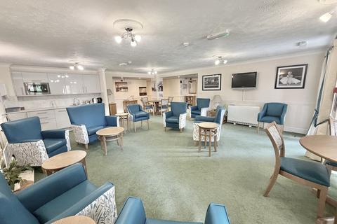 2 bedroom flat for sale, Upper Gordon Road, Camberley GU15