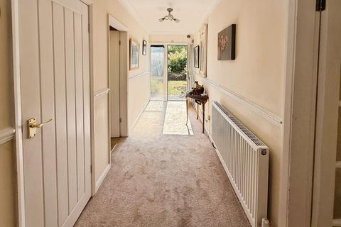 3 bedroom detached bungalow for sale, Hilltop Road, Telford TF2