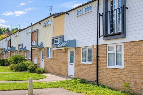 Trenchard Close, Stanmore, Middlesex, HA7 3SS
