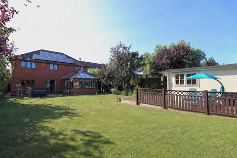 undefined, Kents Hill Road, Benfleet