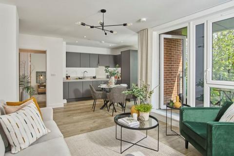 2 bedroom apartment for sale, Plot 73, Pembrook - Two Bedroom Apartment 775sqft at Centenary Quay, John Thornycroft Road SO19