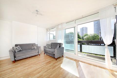 Chelwood Court, Westbridge Road, London, SW11