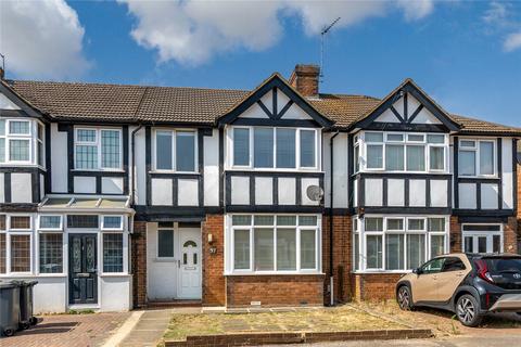 3 bedroom terraced house to rent, Chesford Road, Bedfordshire LU2