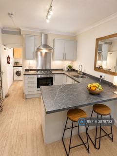 5 bedroom terraced house to rent, Hanover Street, Swansea, SA1
