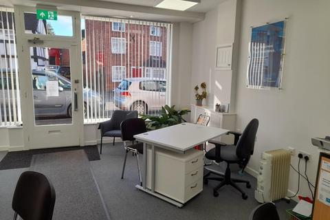 Retail property (high street) to rent, 8 Cross St Tenbury Wells WR15 8EE