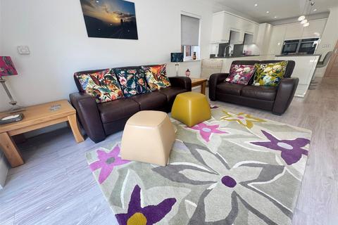 4 bedroom detached house for sale, Victoria Road, Rayleigh