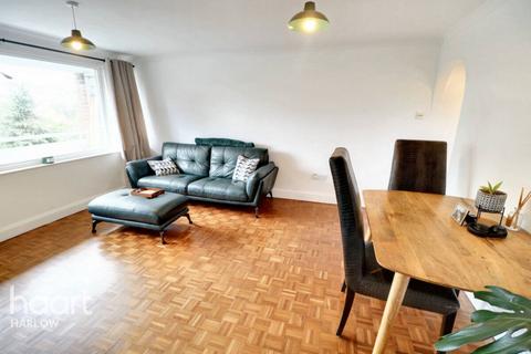 undefined, Priory Court, Harlow