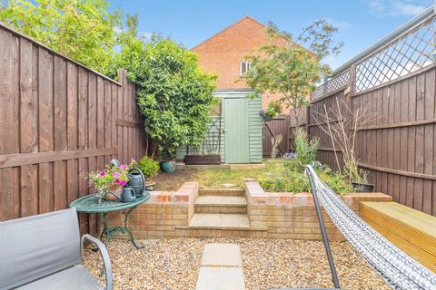 2 bedroom terraced house for sale, Challacombe, Furzton, Milton Keynes, Buckinghamshire, MK4