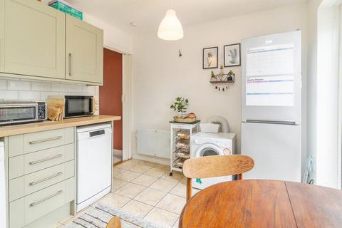 2 bedroom terraced house for sale, Challacombe, Furzton, Milton Keynes, Buckinghamshire, MK4