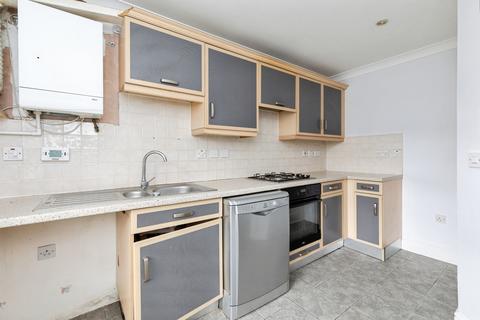 4 bedroom terraced house for sale, Hall Road, Rochester ME1
