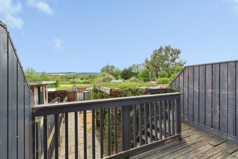 4 bedroom terraced house for sale, Hall Road, Rochester ME1