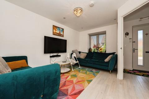 3 bedroom semi-detached house for sale, Castle Hill Drive, Ebbsfleet Valley, Swanscombe, Kent, DA10
