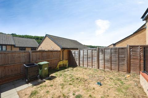 3 bedroom semi-detached house for sale, Castle Hill Drive, Ebbsfleet Valley, Swanscombe, Kent, DA10