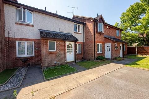 Lowdell Close, Yiewsley, UB7