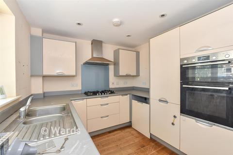 4 bedroom detached house for sale, Greystones, Ashford TN24
