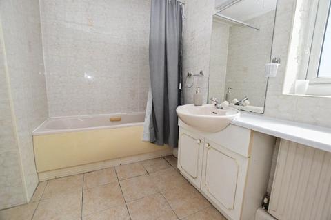 1 bedroom apartment for sale, Belfry Court, Wakefield, West Yorkshire