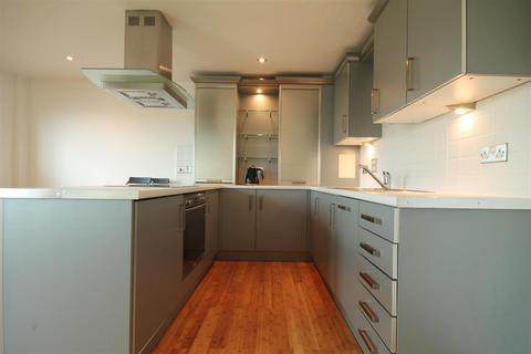 2 bedroom apartment to rent, The Printworks, City Centre