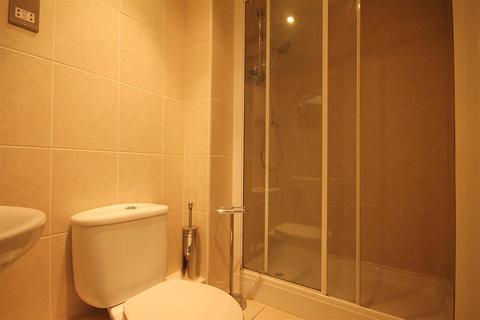 2 bedroom apartment to rent, The Printworks, City Centre