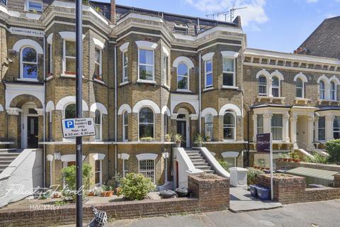 2 bedroom flat for sale, Queensdown Road, London
