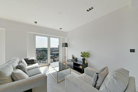 2 bedroom flat for sale, Exchange Gardens, London SW8