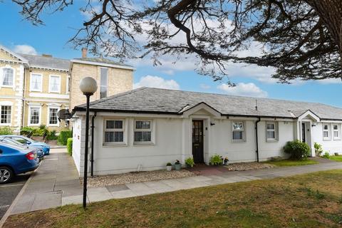 2 bedroom retirement property for sale, Brampton Road, Huntingdon PE29