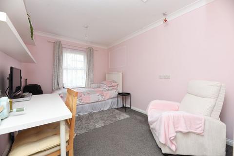 2 bedroom retirement property for sale, Brampton Road, Huntingdon PE29