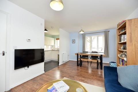 2 bedroom apartment for sale, Sullivan Court, Biggleswade SG18