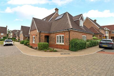 2 bedroom retirement property for sale, Hooke Court, Liphook, Hampshire, GU30