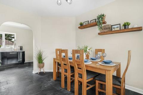 4 bedroom terraced house for sale, King Georges Road, Doncaster, DN11