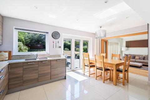 4 bedroom detached house for sale, Hampton Grove, Epsom
