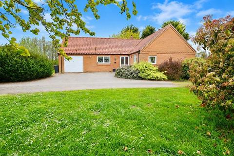 3 bedroom detached bungalow for sale, Yew Tree Cottage, New Road, Blankney Fen, Woodhall Spa