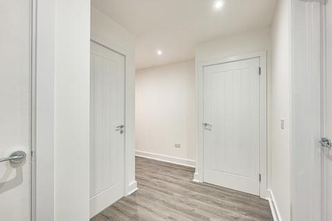 undefined, High Street, Rayleigh SS6