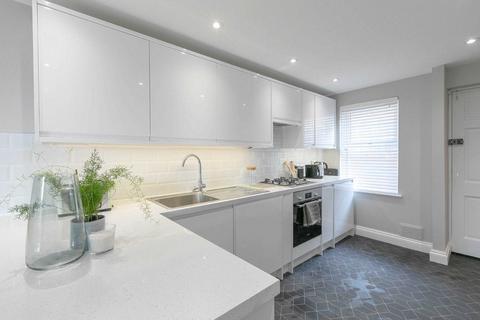 2 bedroom terraced house for sale, Grosvenor Place, Margate