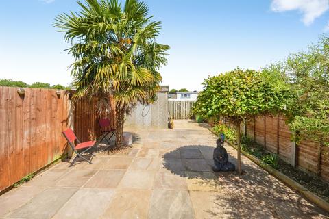 3 bedroom terraced house for sale, The Hide, Netherfield, Milton Keynes