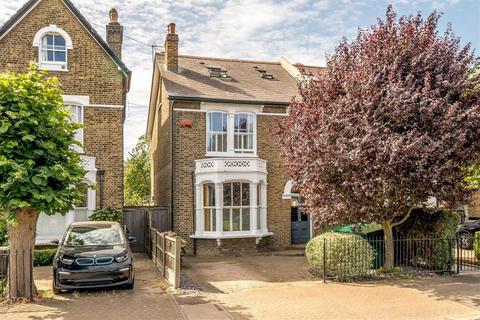 4 bedroom house for sale, Effingham Road, London SE12