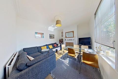 4 bedroom terraced house to rent, Westover Road, Bramley, Leeds, West Yorkshire
