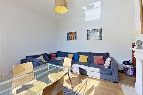 4 bedroom terraced house to rent, Westover Road, Bramley, Leeds, West Yorkshire