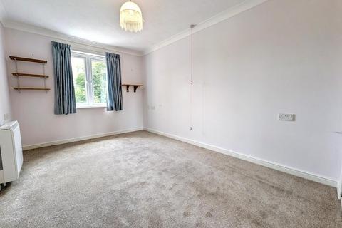 1 bedroom flat for sale, Carlton Court, Minehead TA24