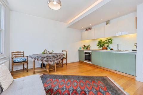 2 bedroom flat for sale, Wilbraham Road, Chorlton, Manchester, M21