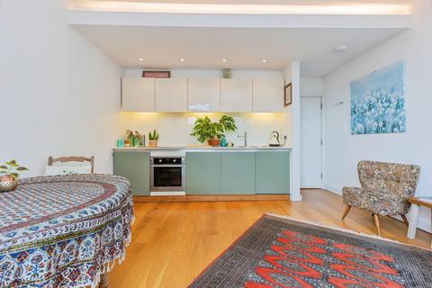 2 bedroom flat for sale, Wilbraham Road, Chorlton, Manchester, M21