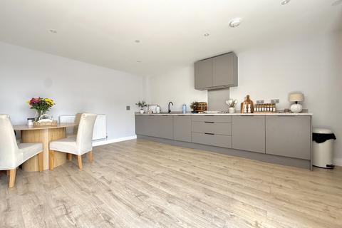 2 bedroom apartment to rent, Romney Place, MAIDSTONE, ME15
