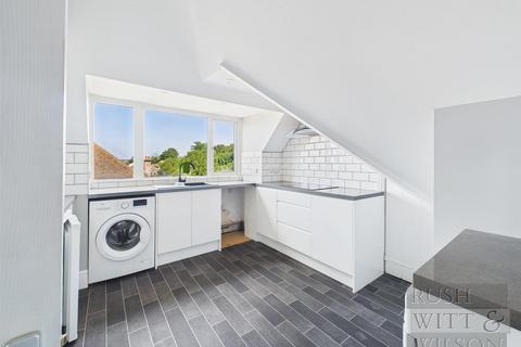 2 bedroom flat for sale, Amherst Road, Bexhill-On-Sea